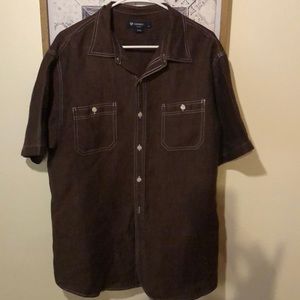 Men’s casual shirt